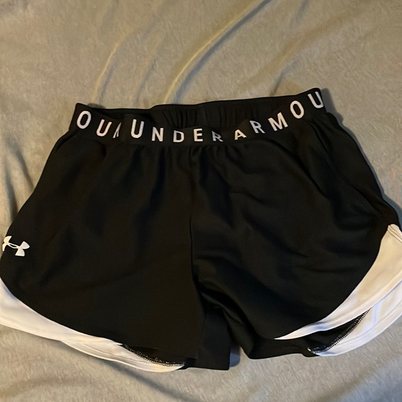 under armor shorts - Picture 1 of 1